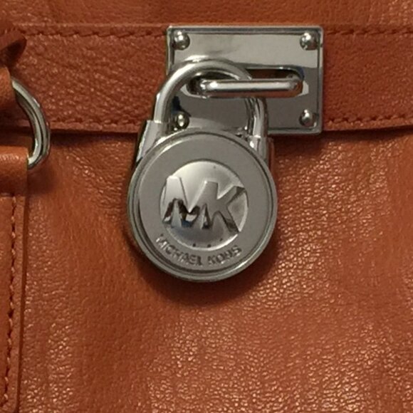 MICHAEL KORS  LARGE HAMILTON TOTE/SHOULDER BAG - Picture 4 of 5